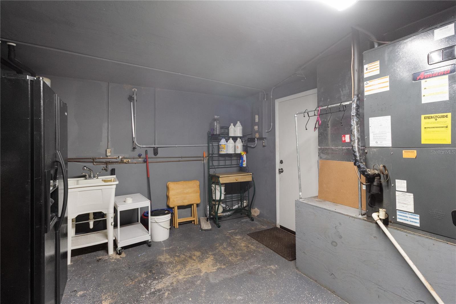 ALOHA GARDENS - Residential