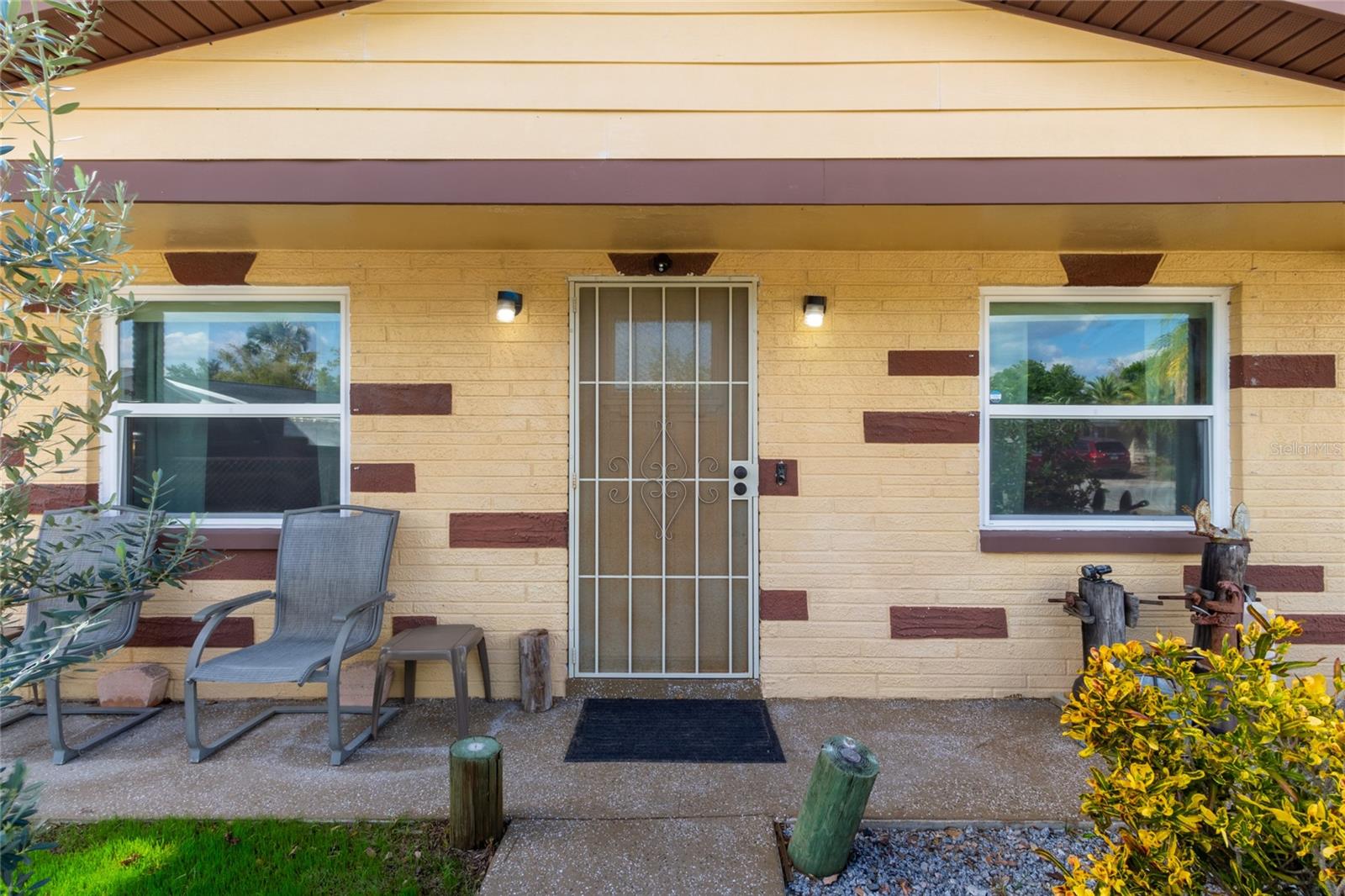 ALOHA GARDENS - Residential