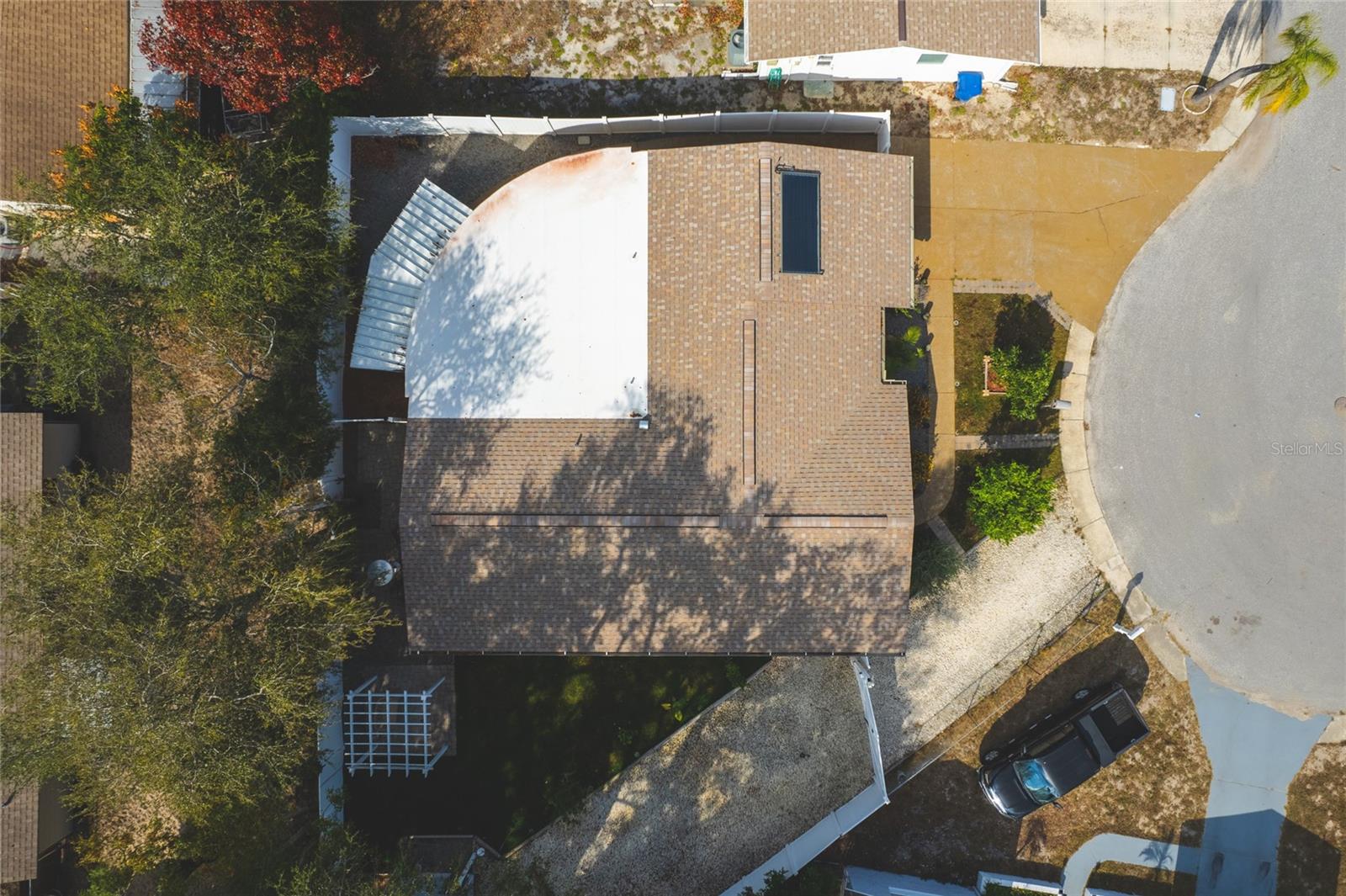 ALOHA GARDENS - Residential