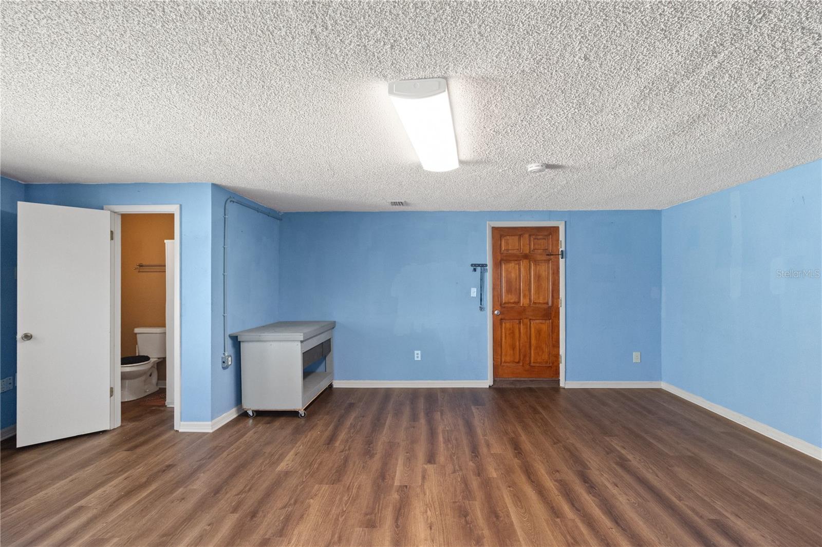 ALOHA GARDENS - Residential