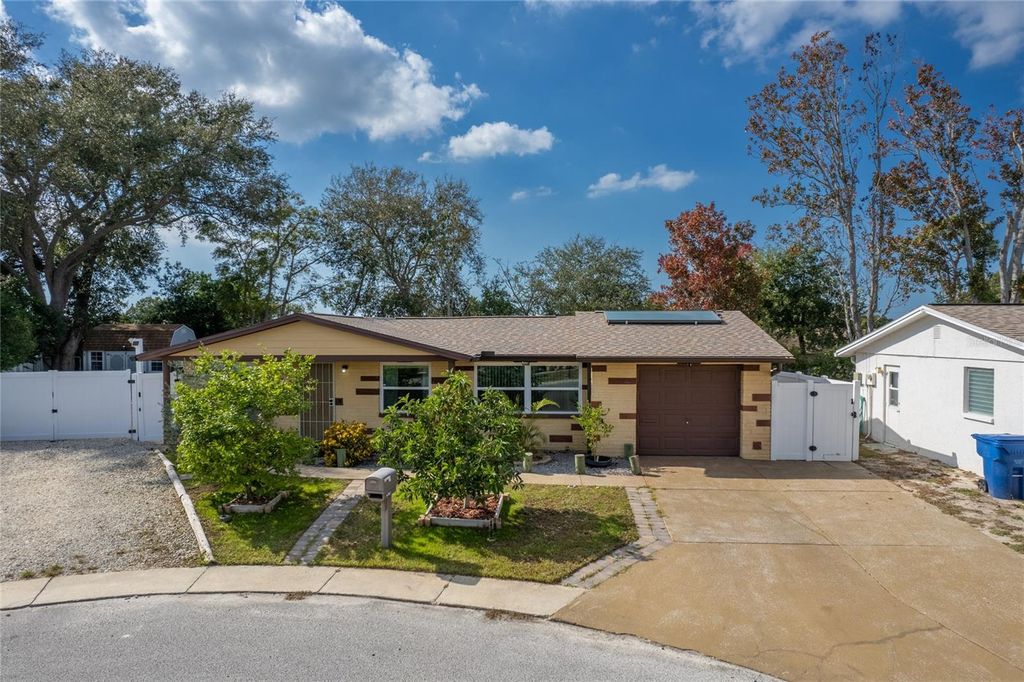 Photo of 2527 Ohio Place, Holiday, FL 34691 (MLS # TB8450283)