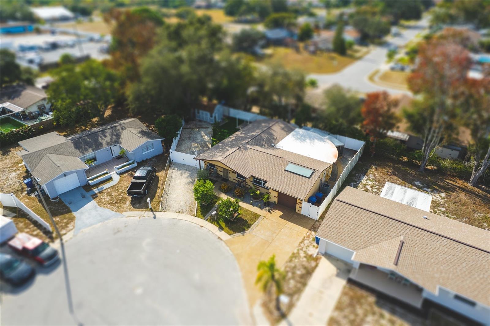 ALOHA GARDENS - Residential