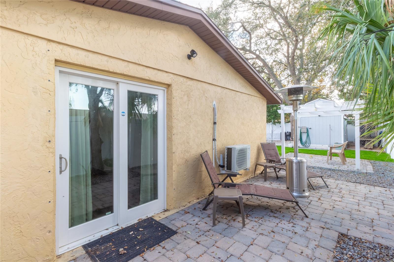 ALOHA GARDENS - Residential