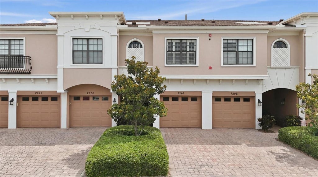 Photo of 7210 Hamilton Road, Bradenton, FL 34209 (MLS # A4696653)