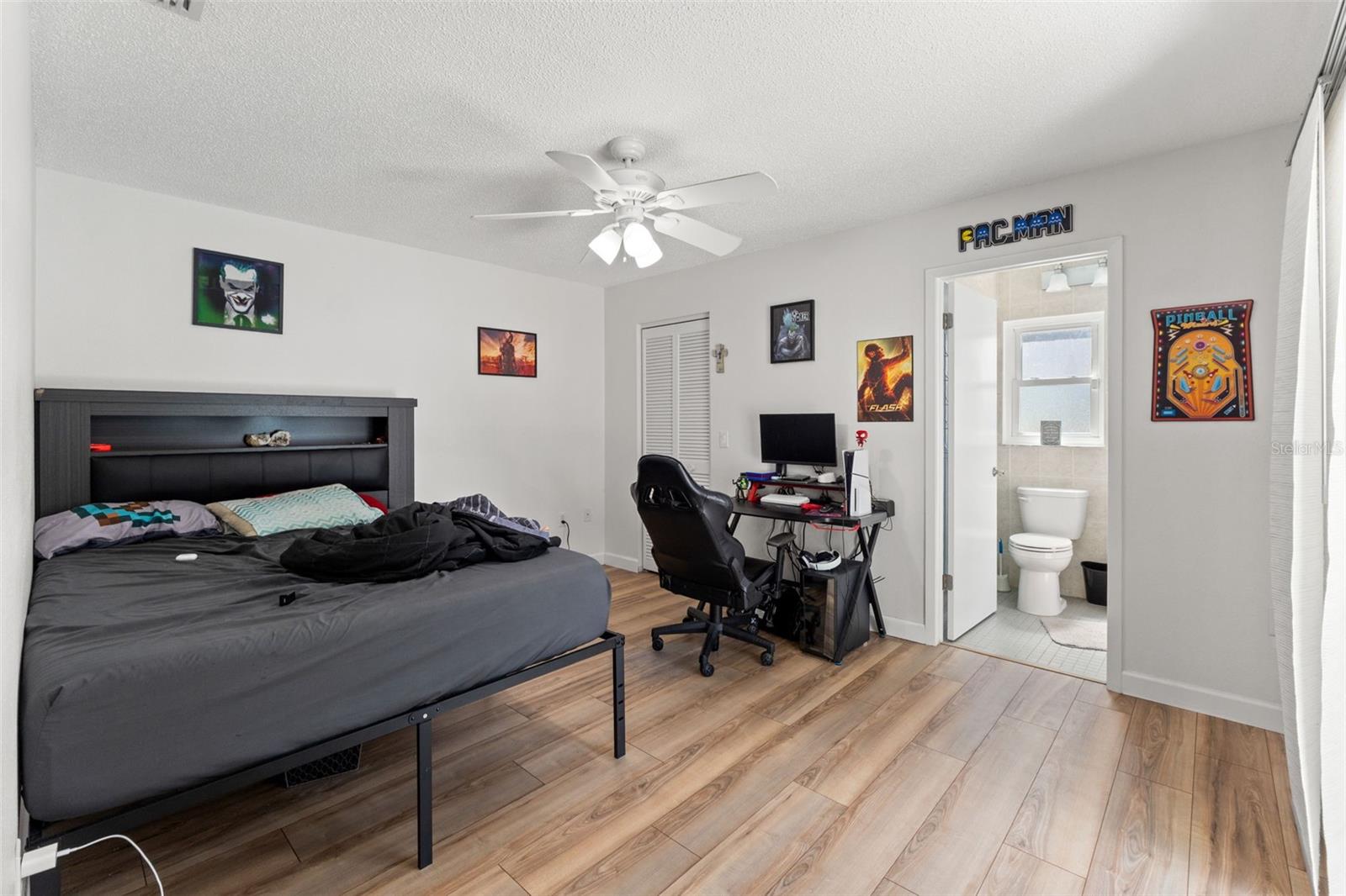 FOREST OAKS - Residential