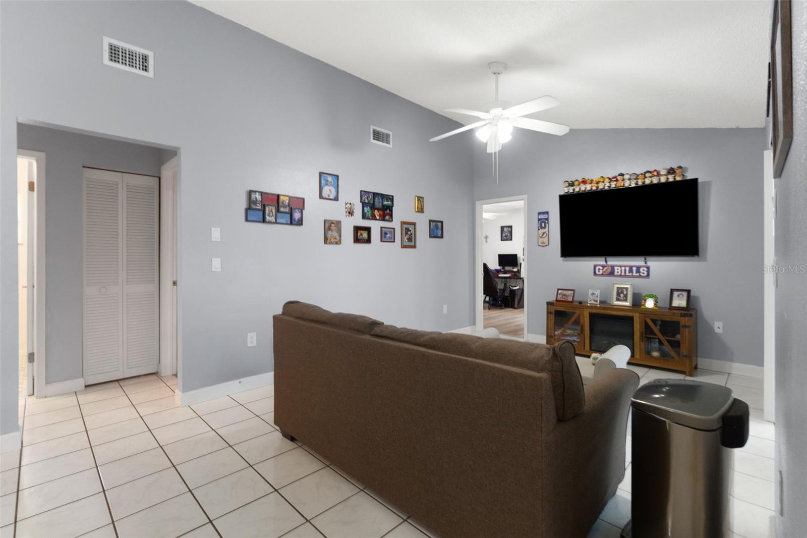 FOREST OAKS - Residential