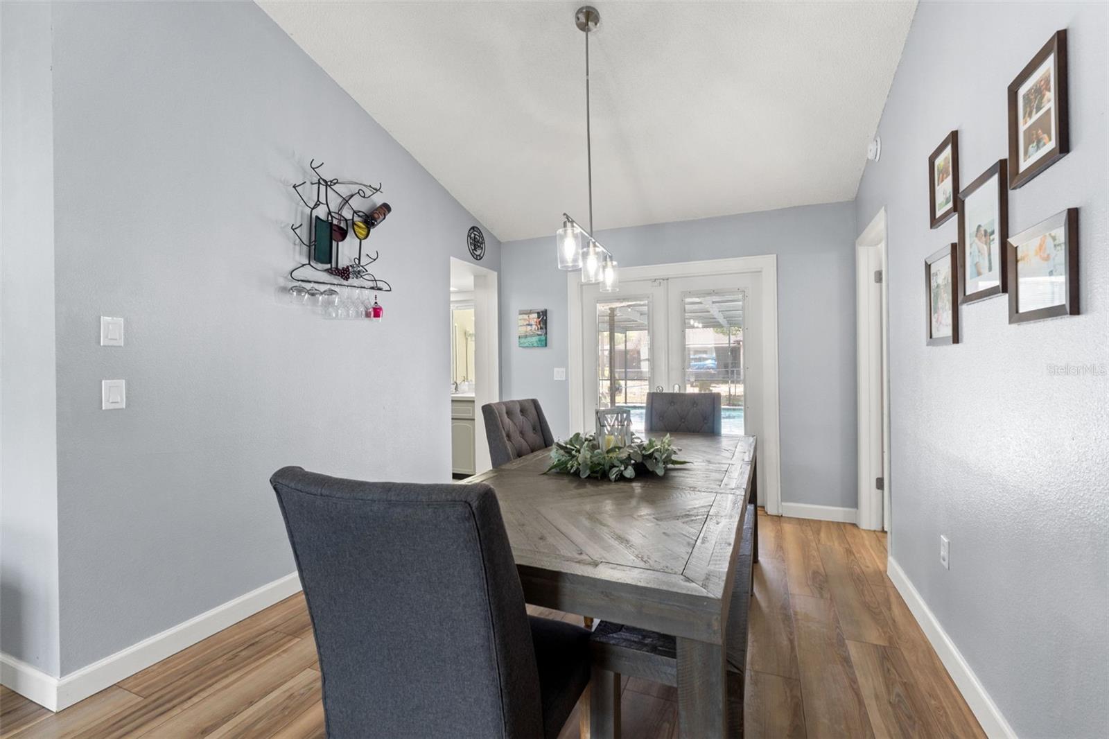 FOREST OAKS - Residential