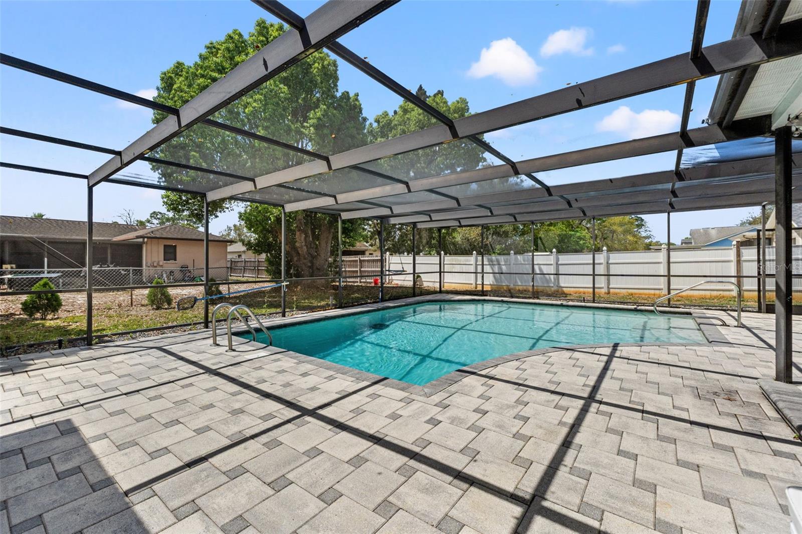 FOREST OAKS - Residential