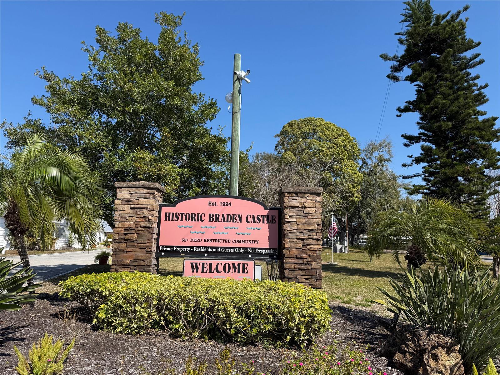 BRADEN CASTLE PARK - Residential