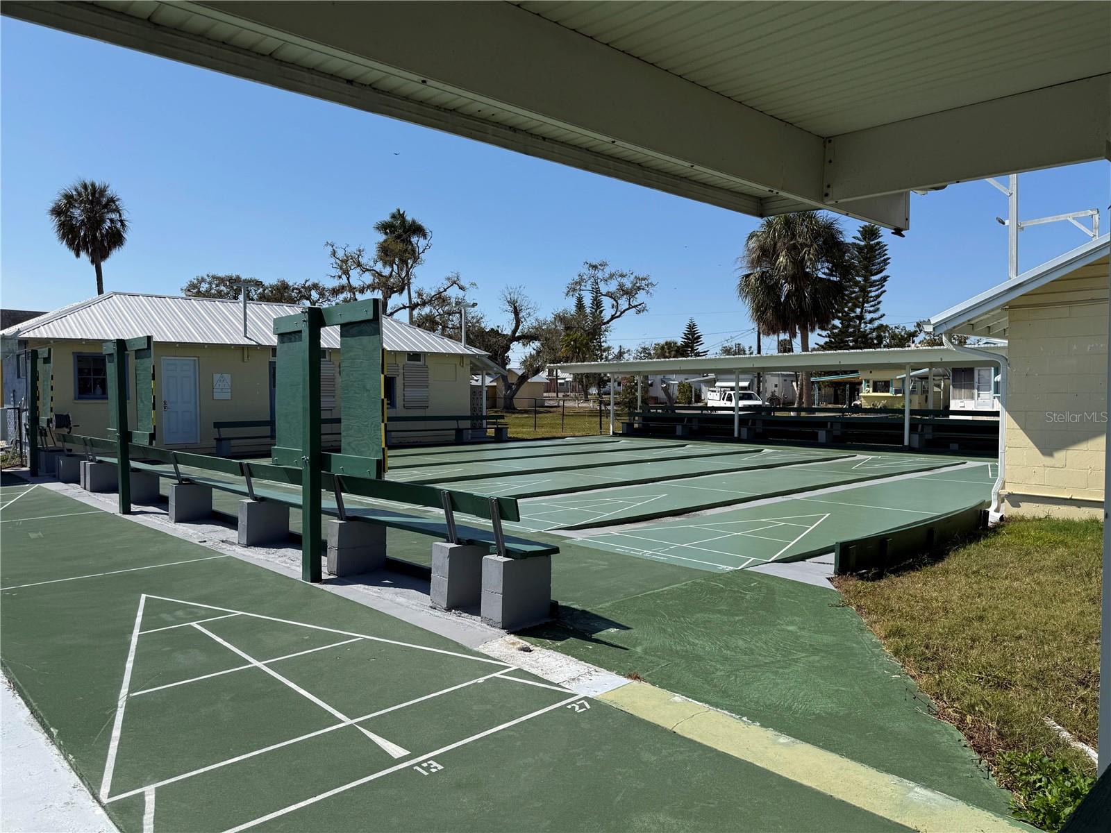 BRADEN CASTLE PARK - Residential