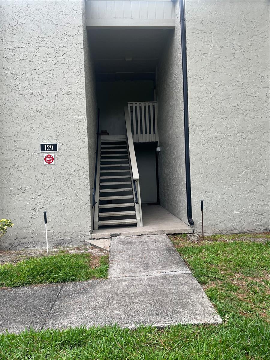 129 SPRINGWOOD CIRCLE D