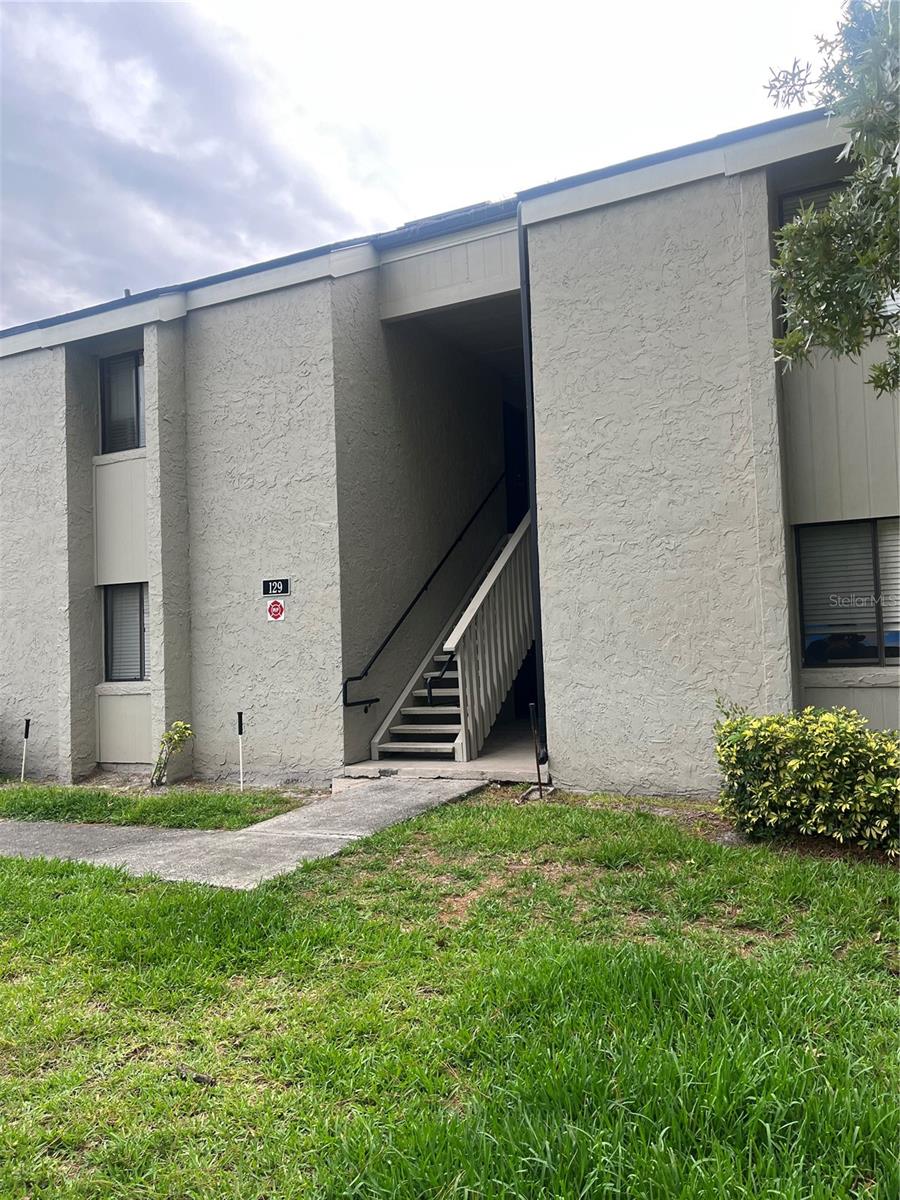 129 SPRINGWOOD CIRCLE D