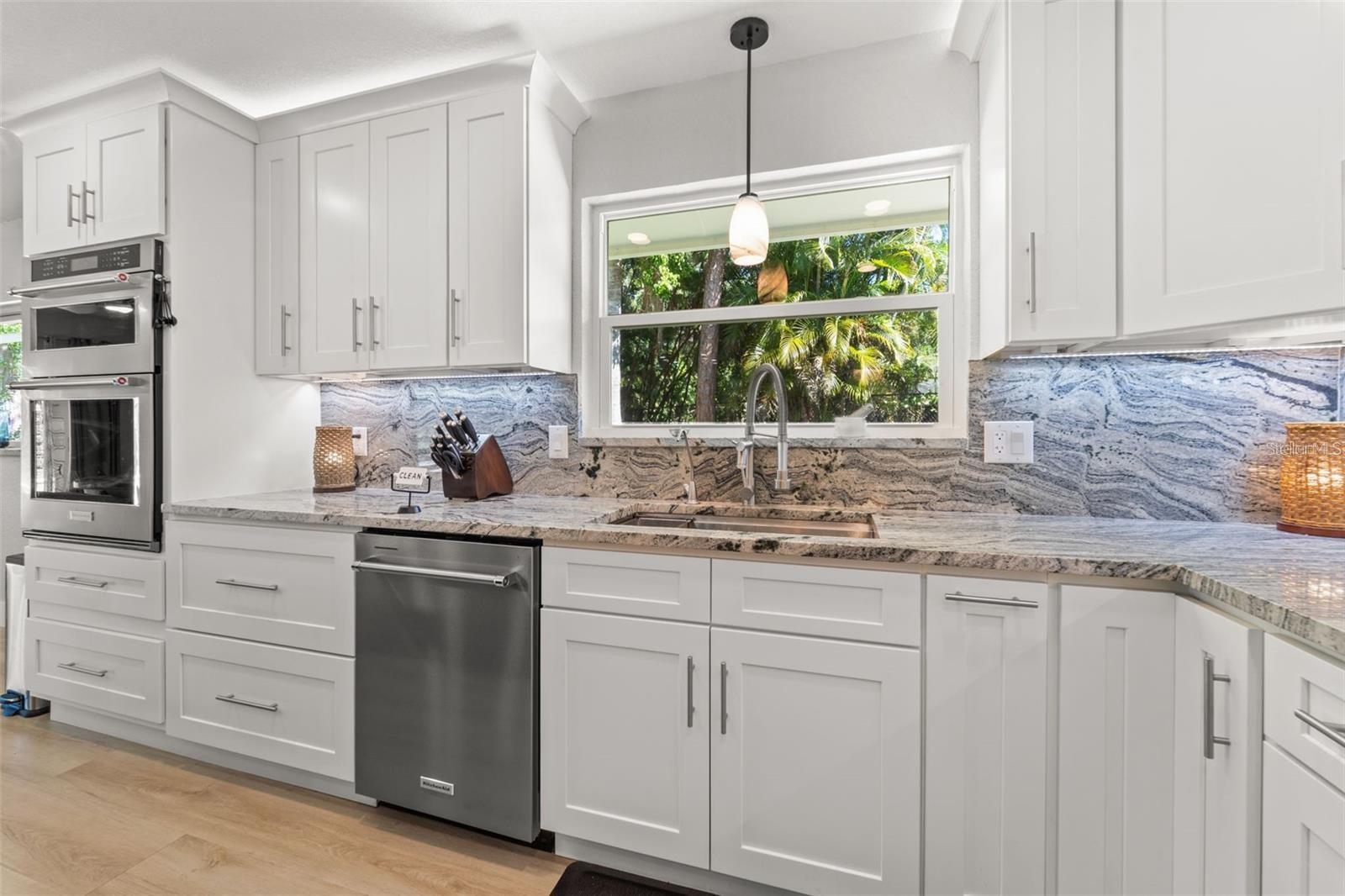 BARCLEY ESTATES 1ST ADD - Residential