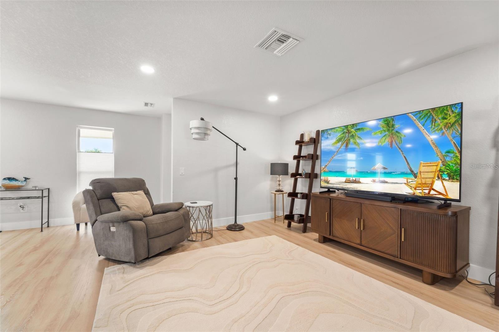 BARCLEY ESTATES 1ST ADD - Residential