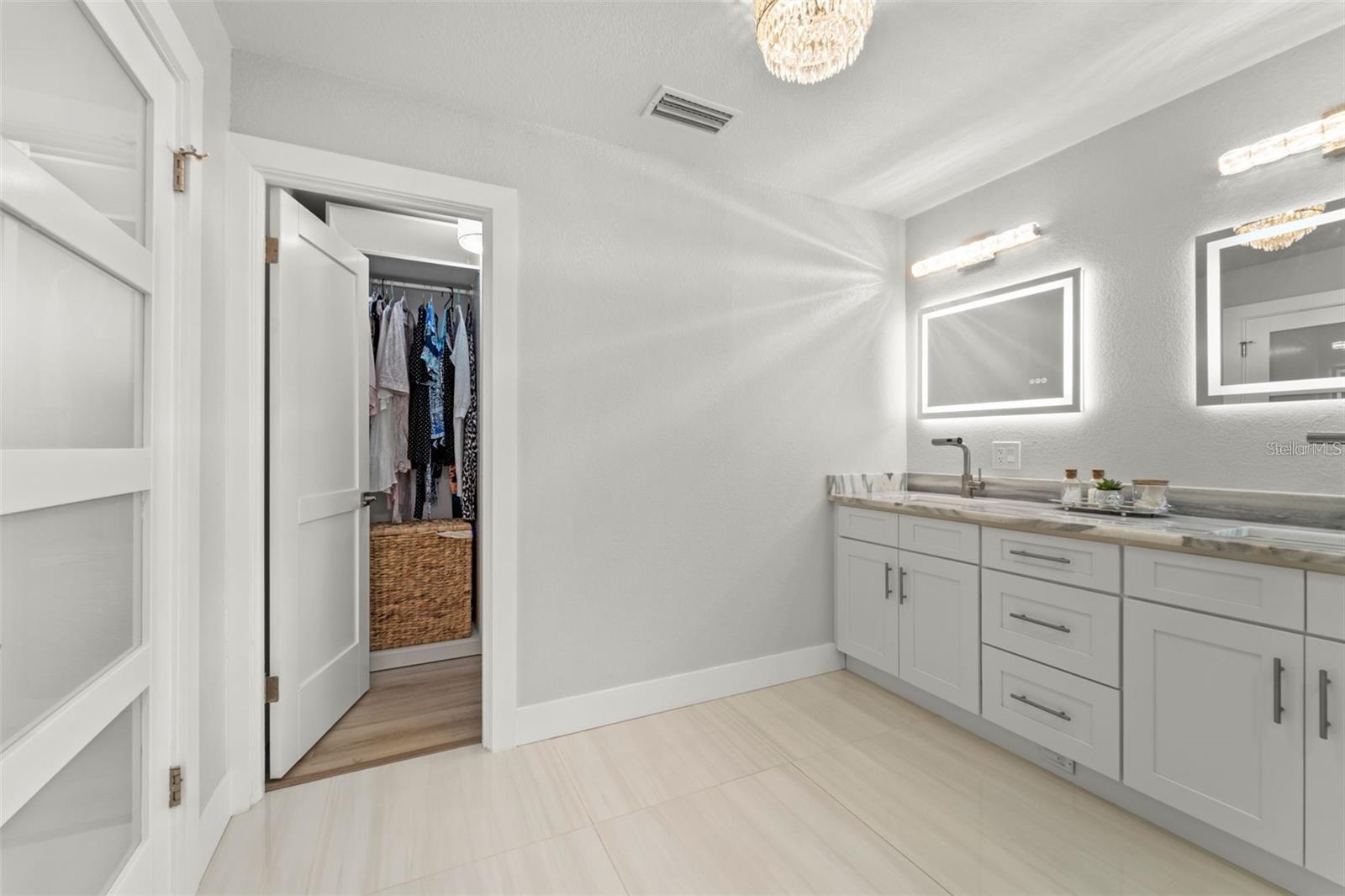 BARCLEY ESTATES 1ST ADD - Residential