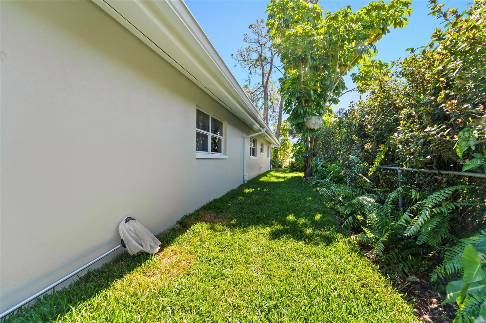 BARCLEY ESTATES 1ST ADD - Residential