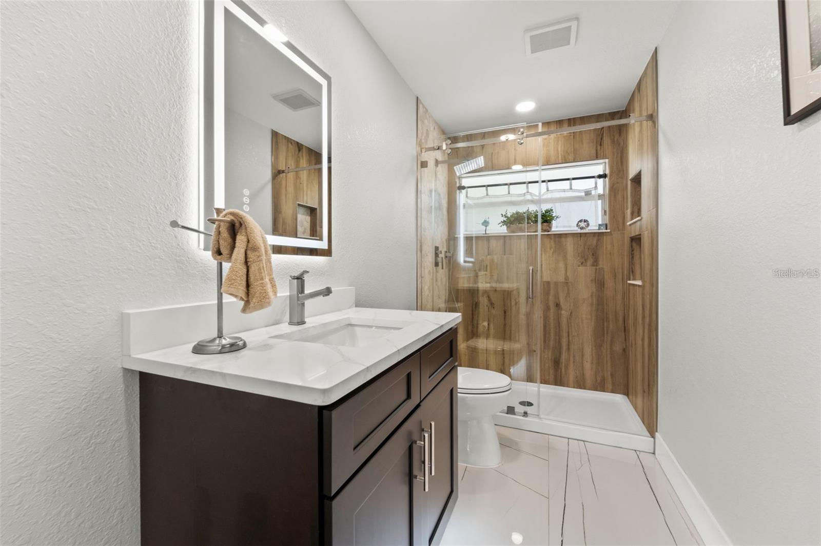 BARCLEY ESTATES 1ST ADD - Residential