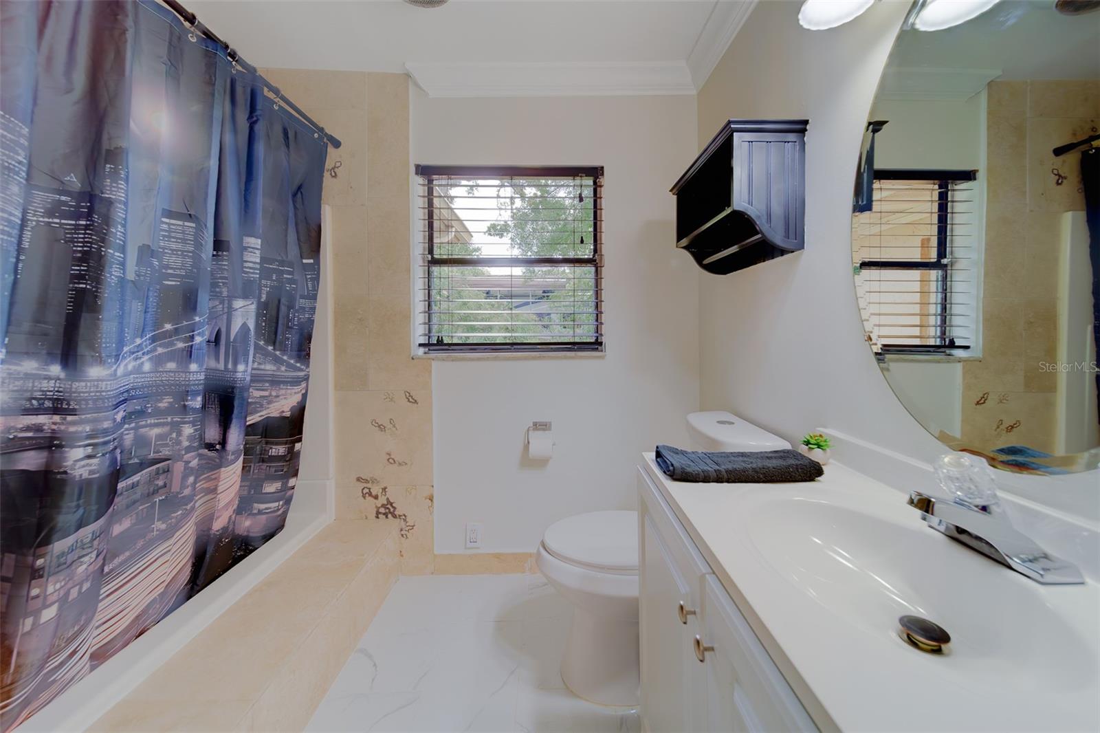 HILLSBOROUGH RIVER ESTATES - Residential