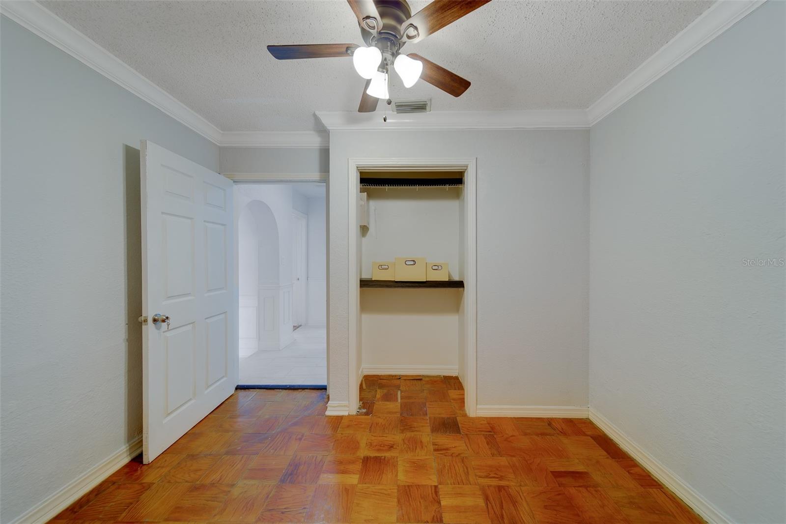 HILLSBOROUGH RIVER ESTATES - Residential