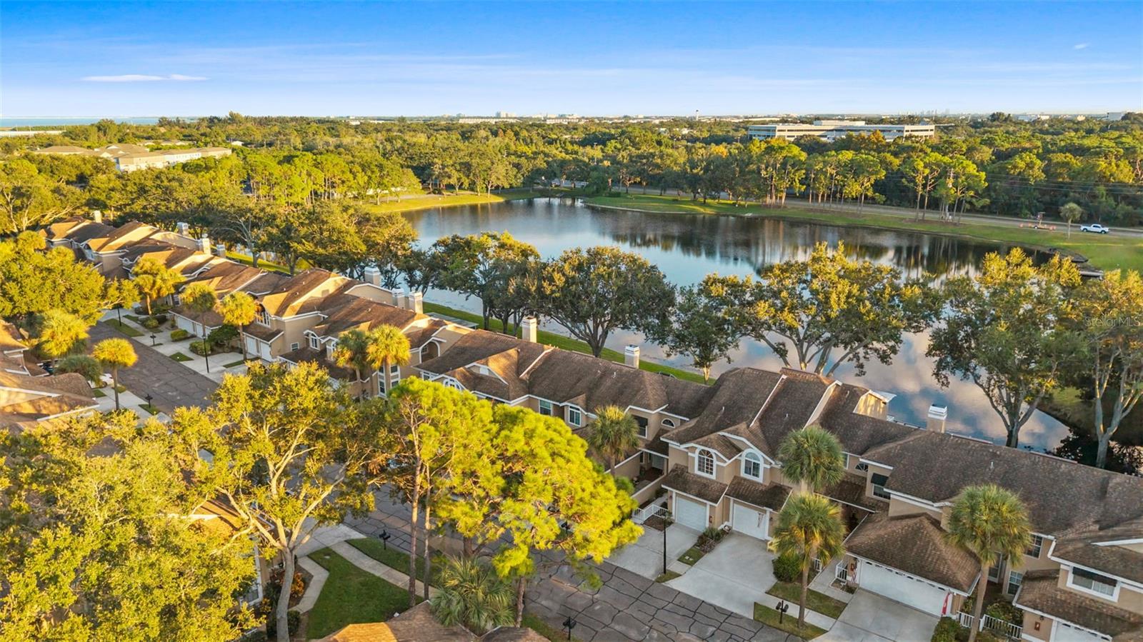 OVERLOOK - Residential Lease