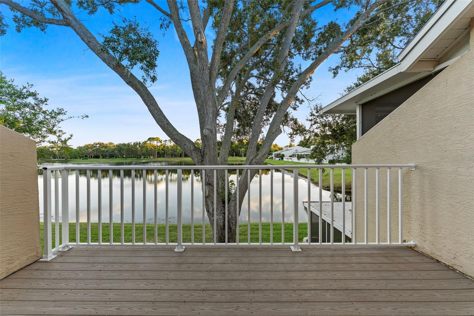 OVERLOOK - Residential Lease