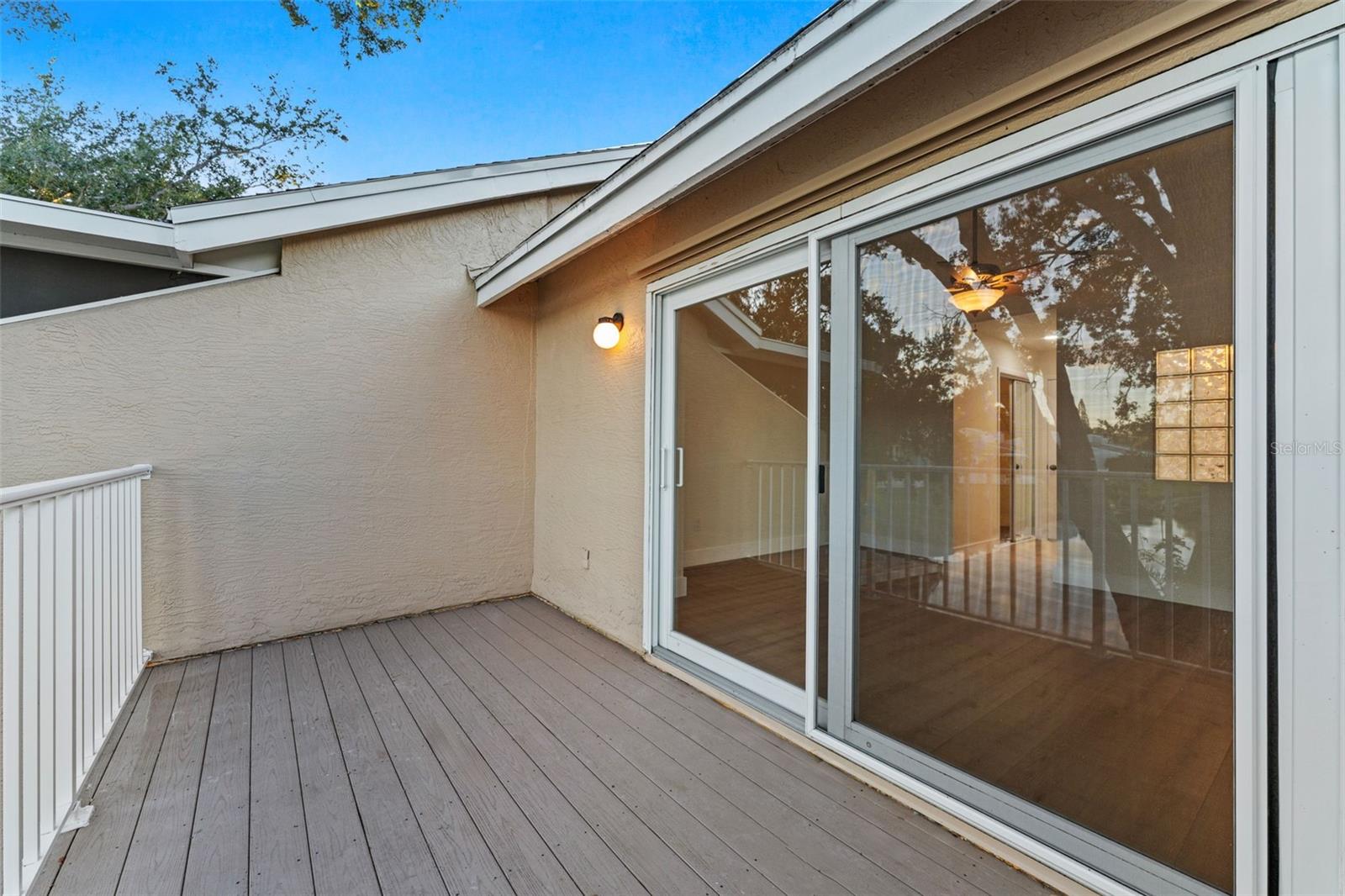 OVERLOOK - Residential Lease