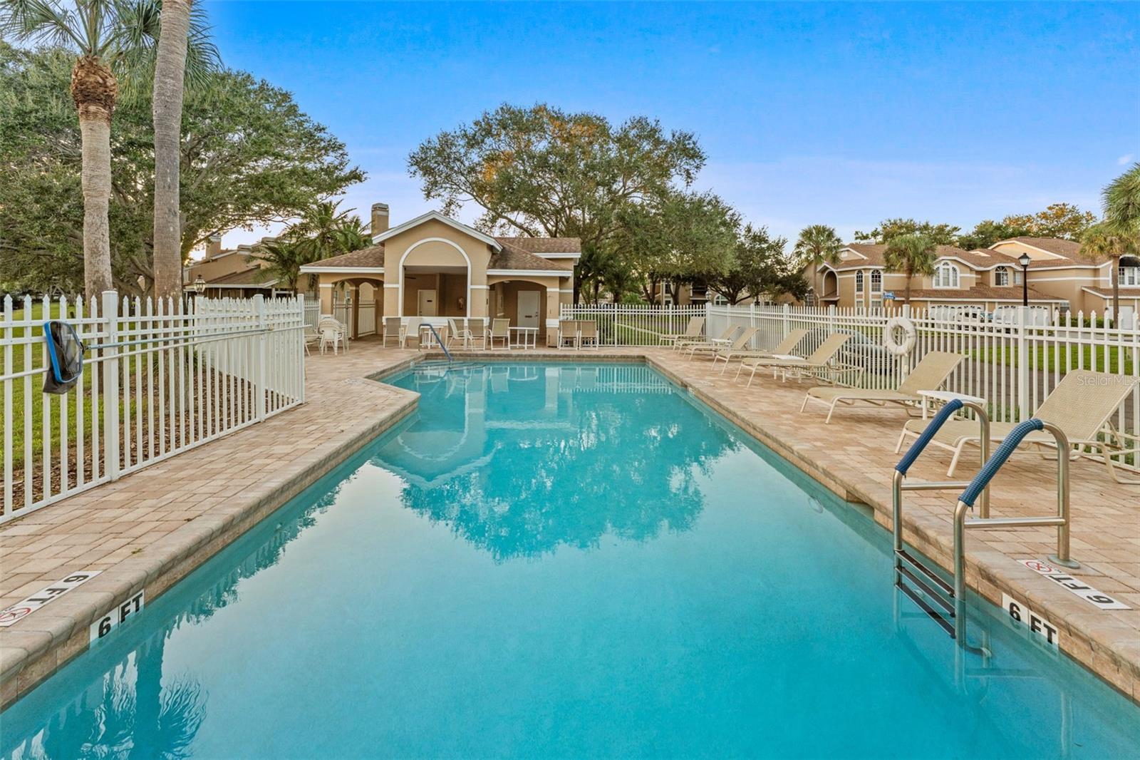 OVERLOOK - Residential Lease