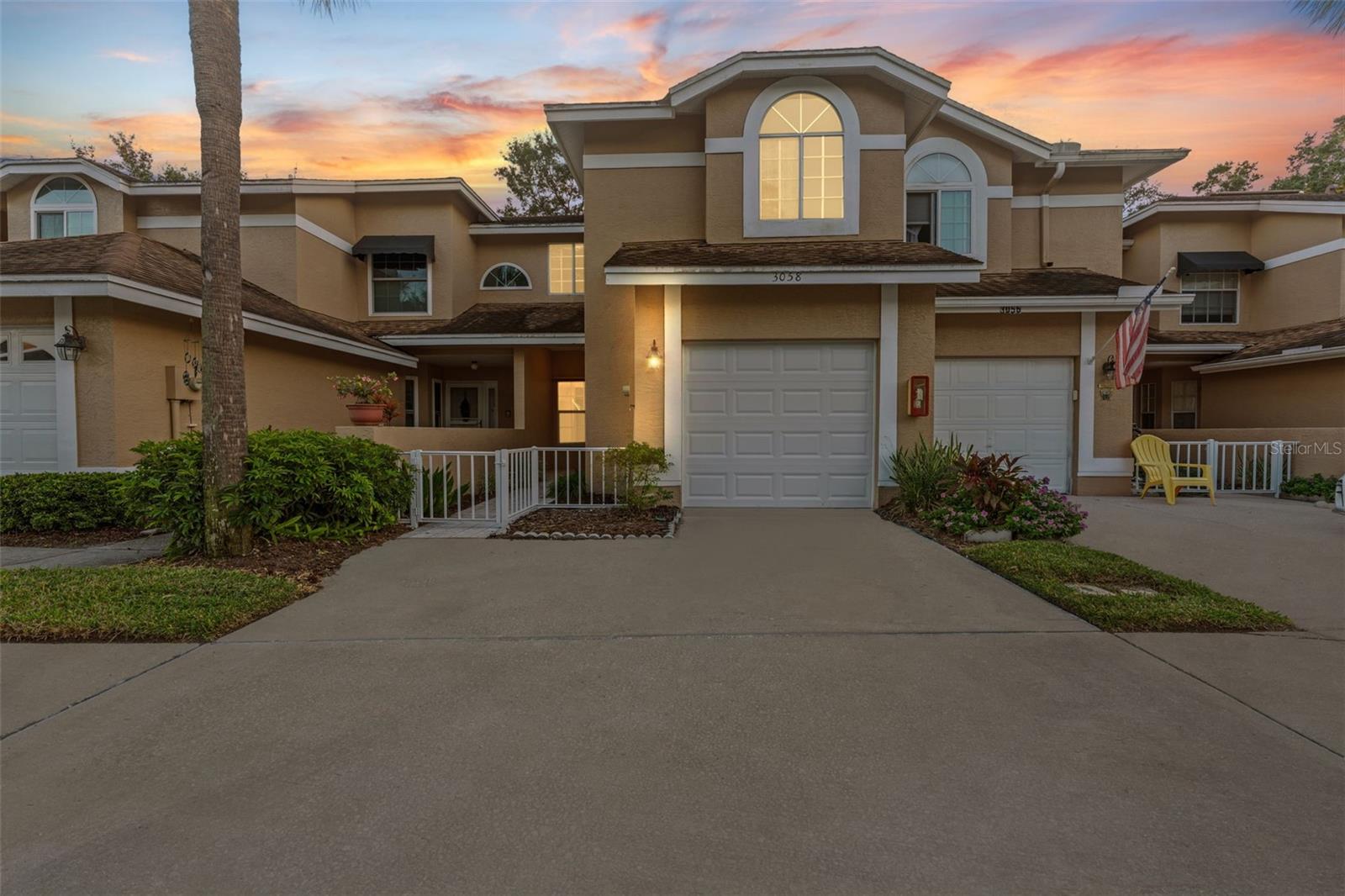 OVERLOOK - Residential Lease