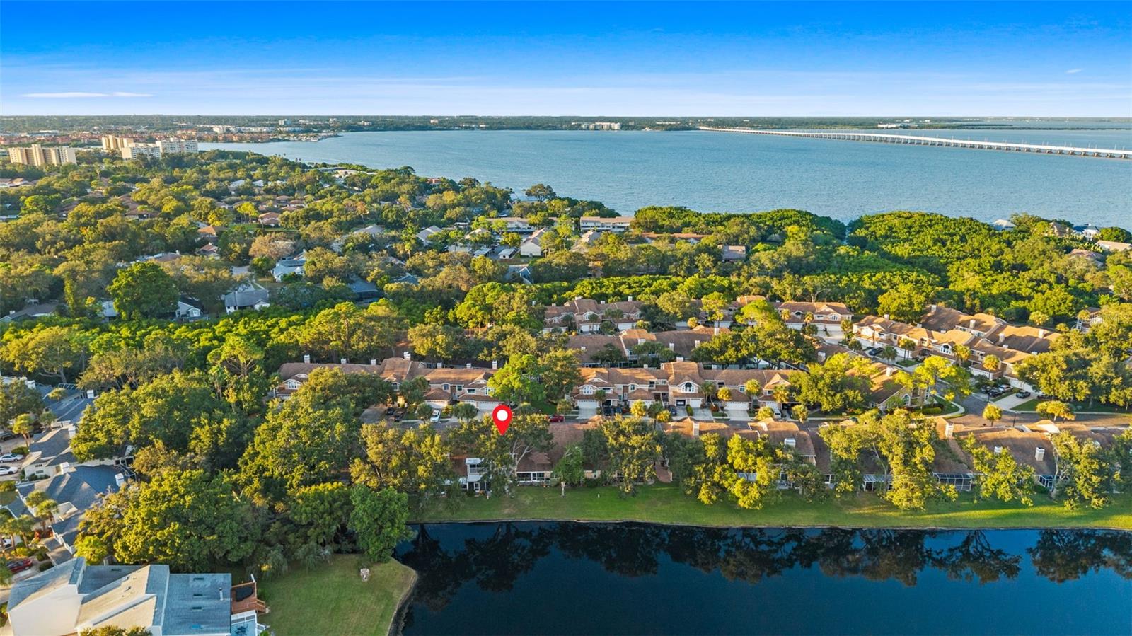 OVERLOOK - Residential Lease