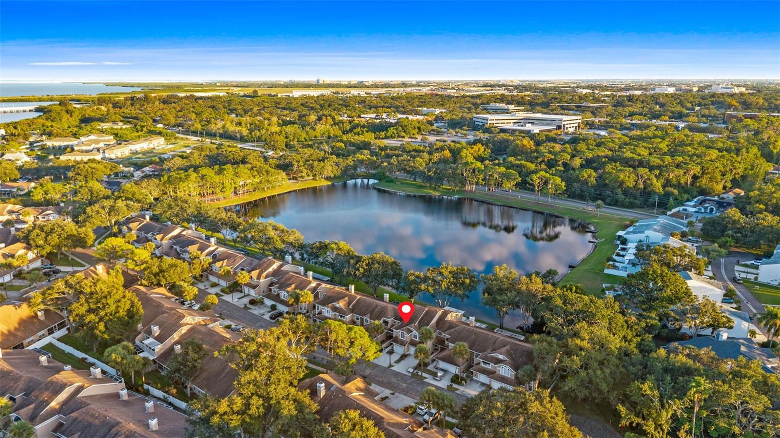 OVERLOOK - Residential Lease