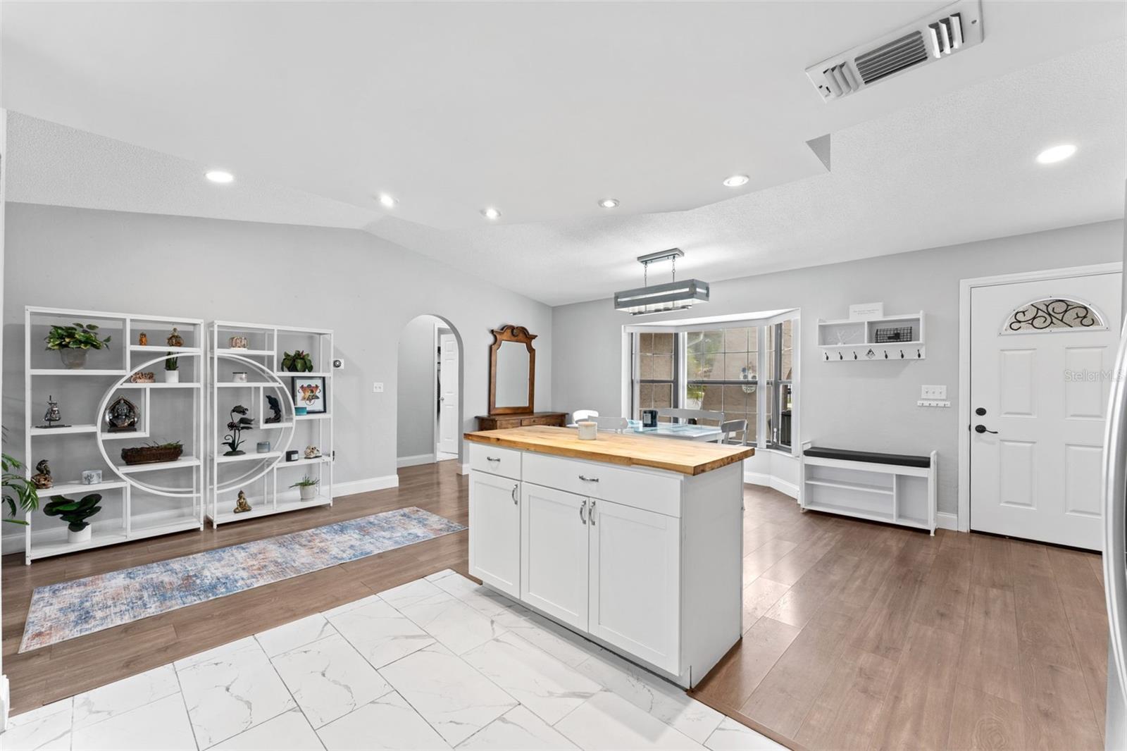 GEORGETOWNE UNIT 06 - Residential