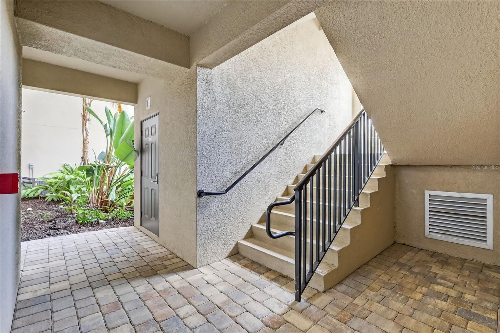 TERRACE VI AT LAKEWOOD NATIONAL PH II - Residential