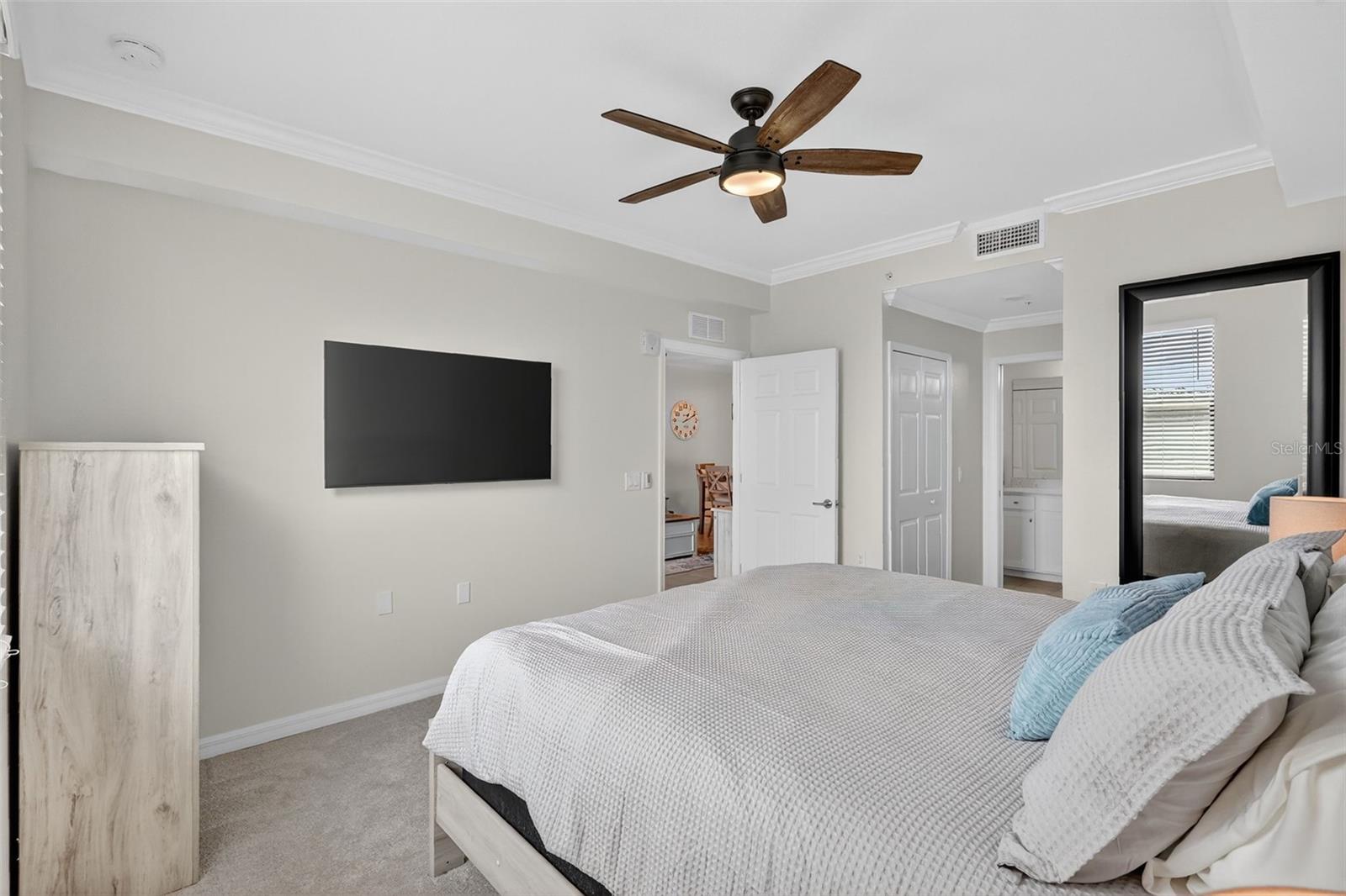 TERRACE VI AT LAKEWOOD NATIONAL PH II - Residential