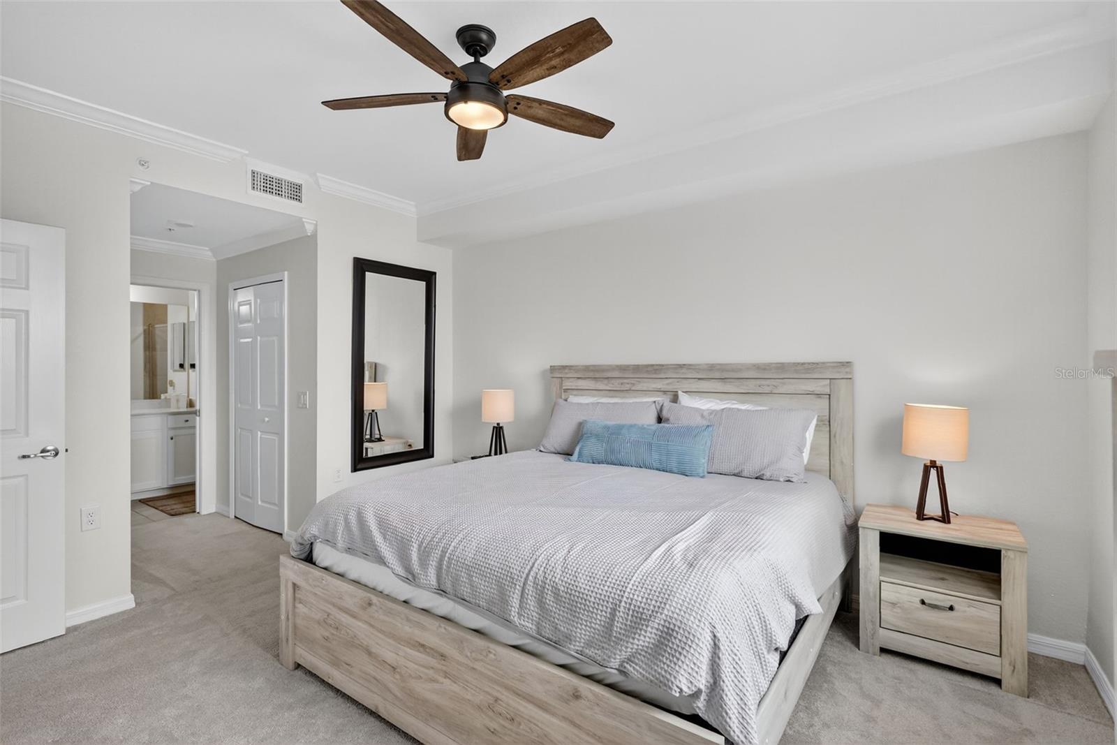 TERRACE VI AT LAKEWOOD NATIONAL PH II - Residential