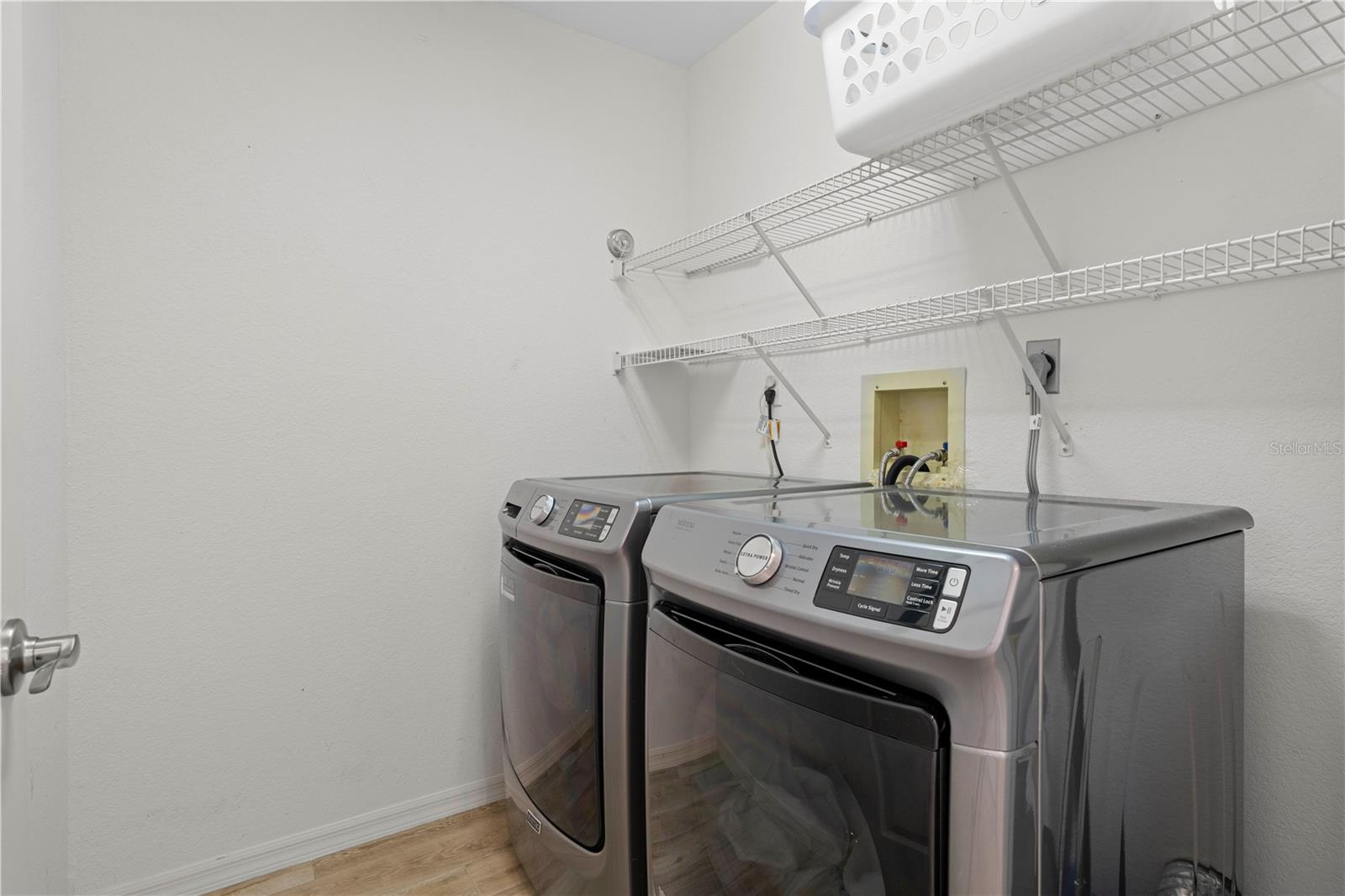 SPINNAKER POINT PH 03 BLDG 01 - Residential