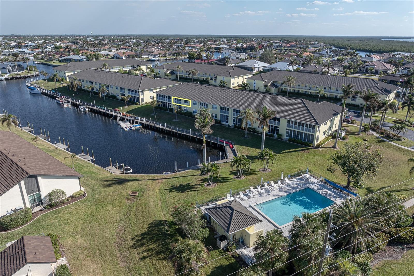 SPINNAKER POINT PH 03 BLDG 01 - Residential