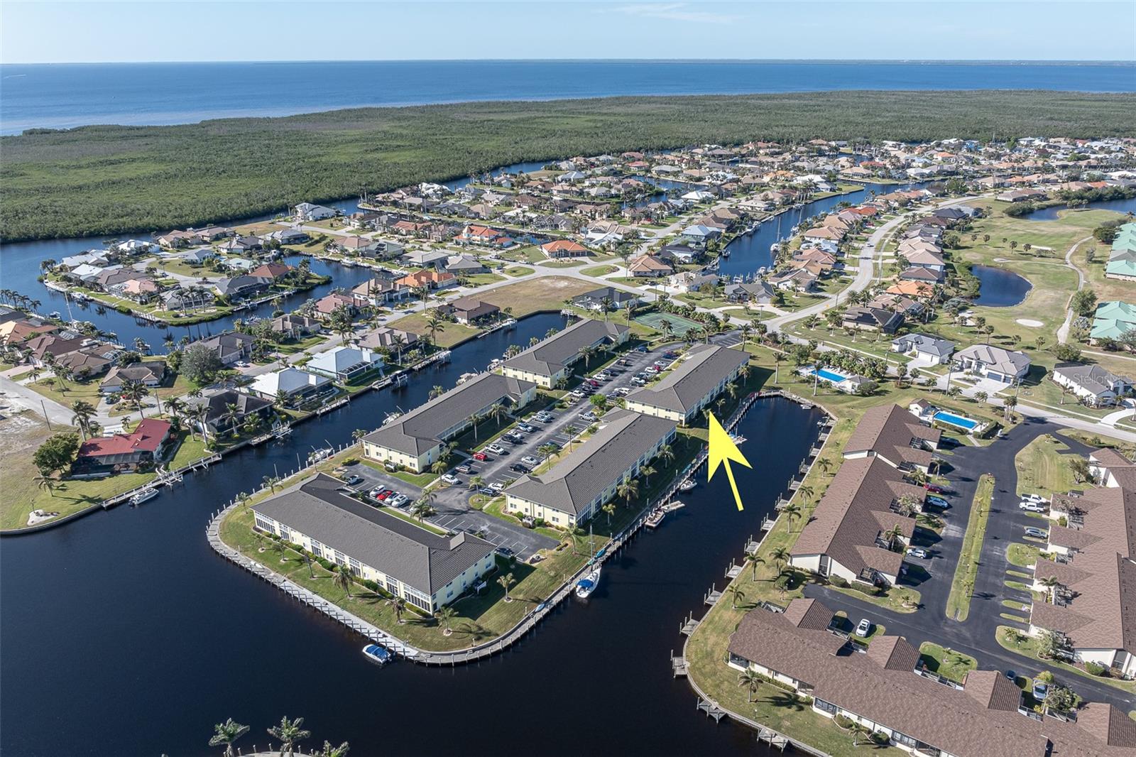 SPINNAKER POINT PH 03 BLDG 01 - Residential