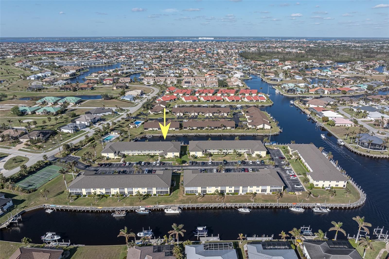 SPINNAKER POINT PH 03 BLDG 01 - Residential