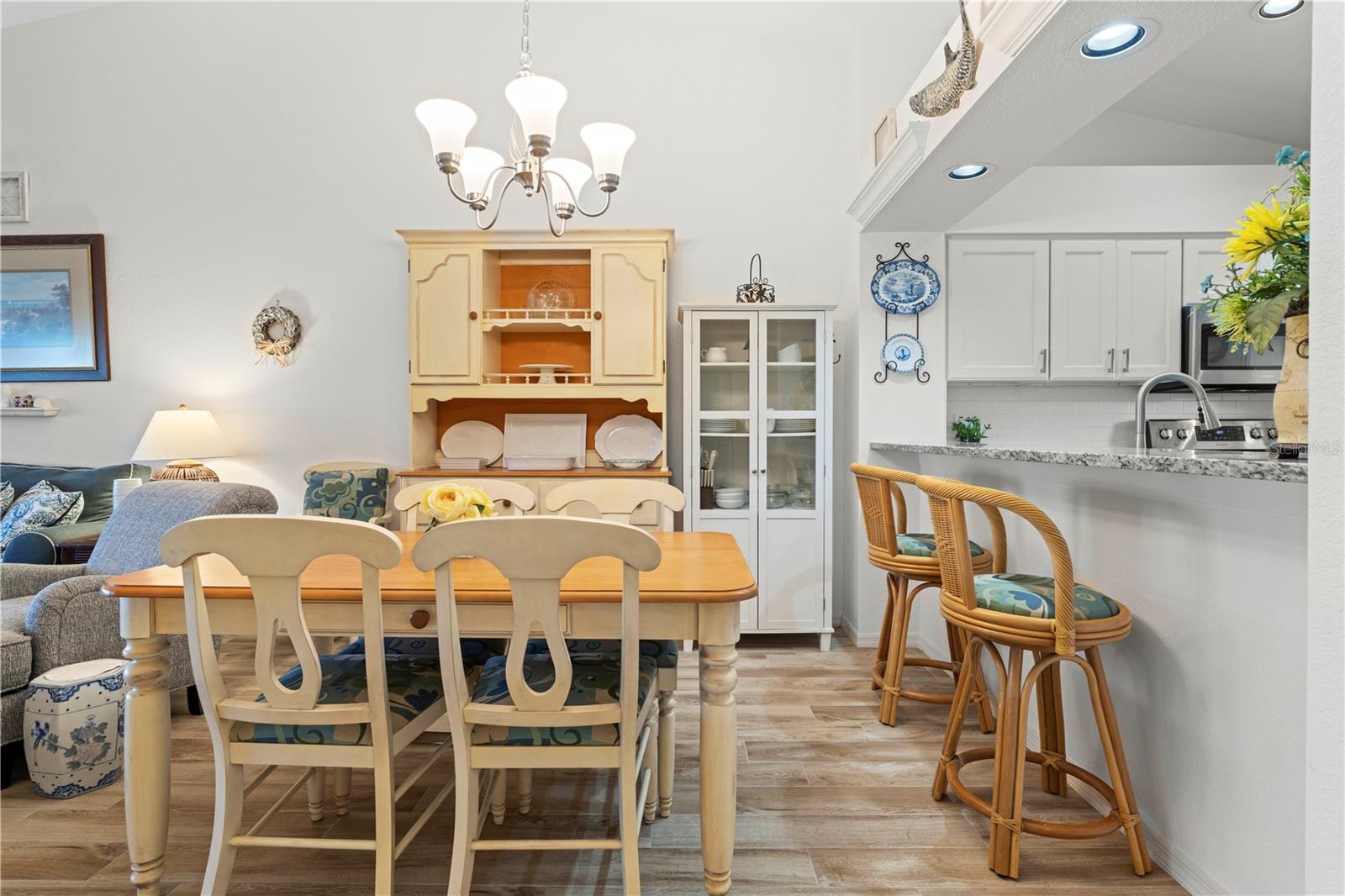 SPINNAKER POINT PH 03 BLDG 01 - Residential