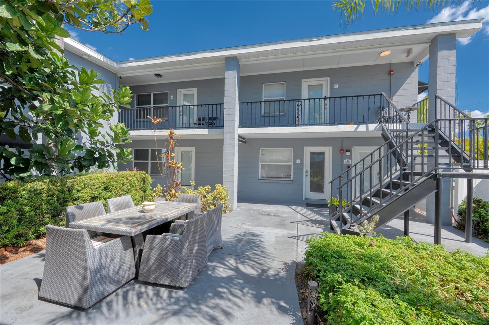 OAKFORD - Residential Income