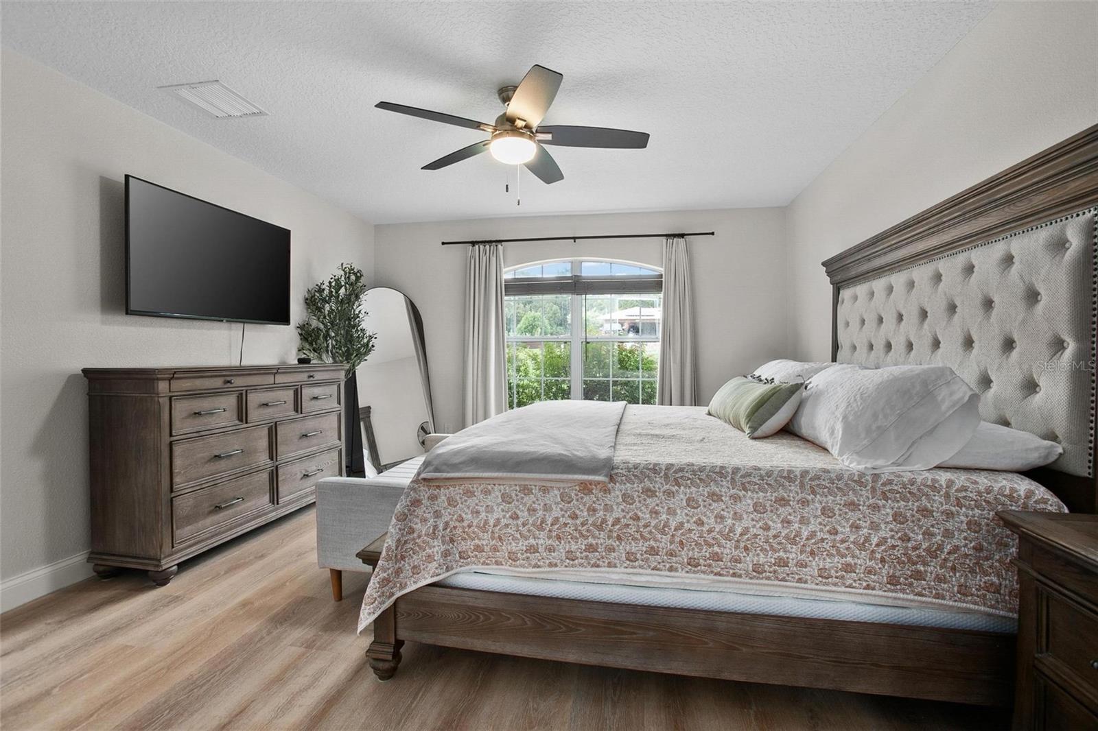 COMPTON COURT HOMESITES - Residential