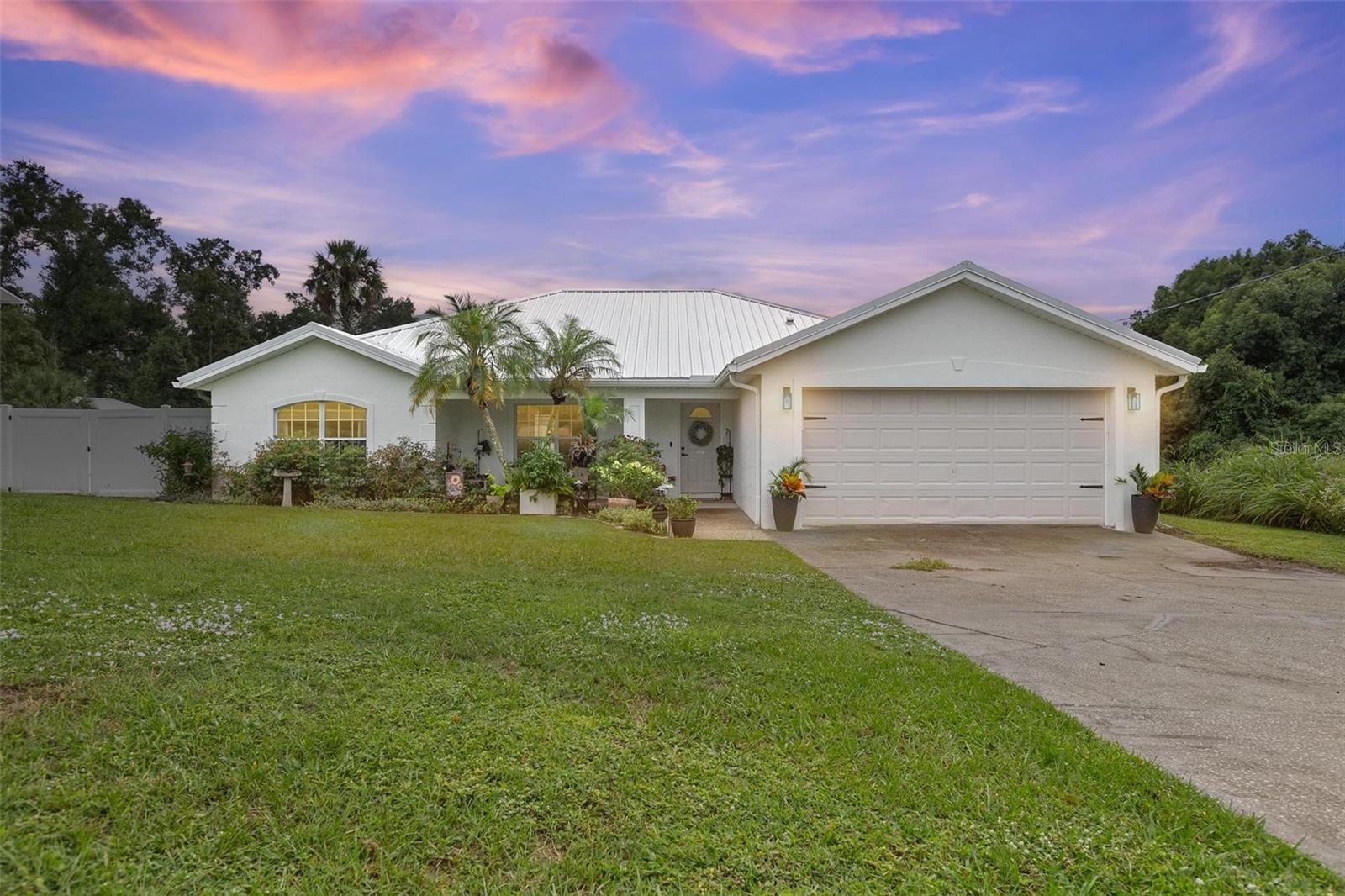 COMPTON COURT HOMESITES - Residential
