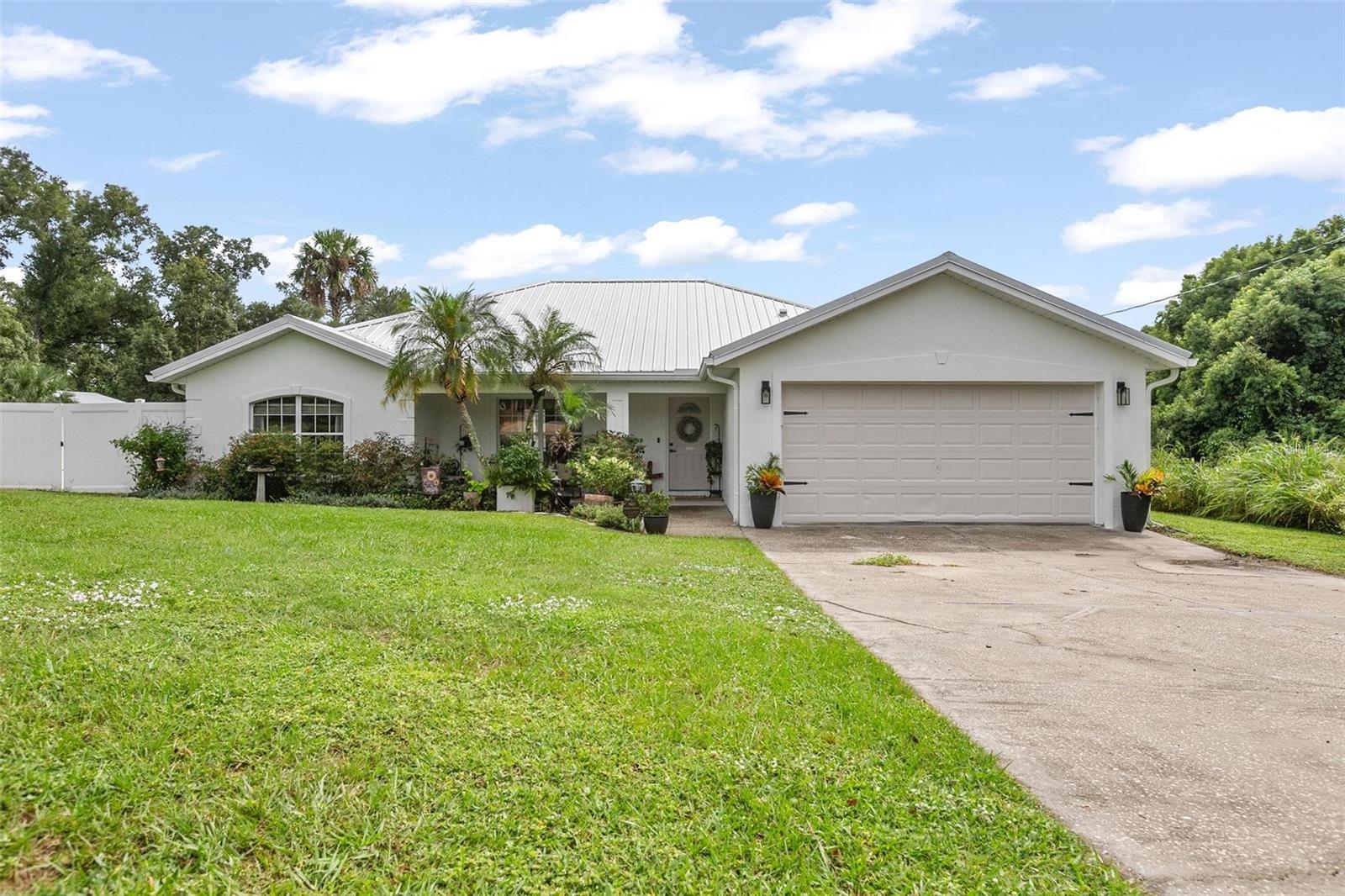COMPTON COURT HOMESITES - Residential