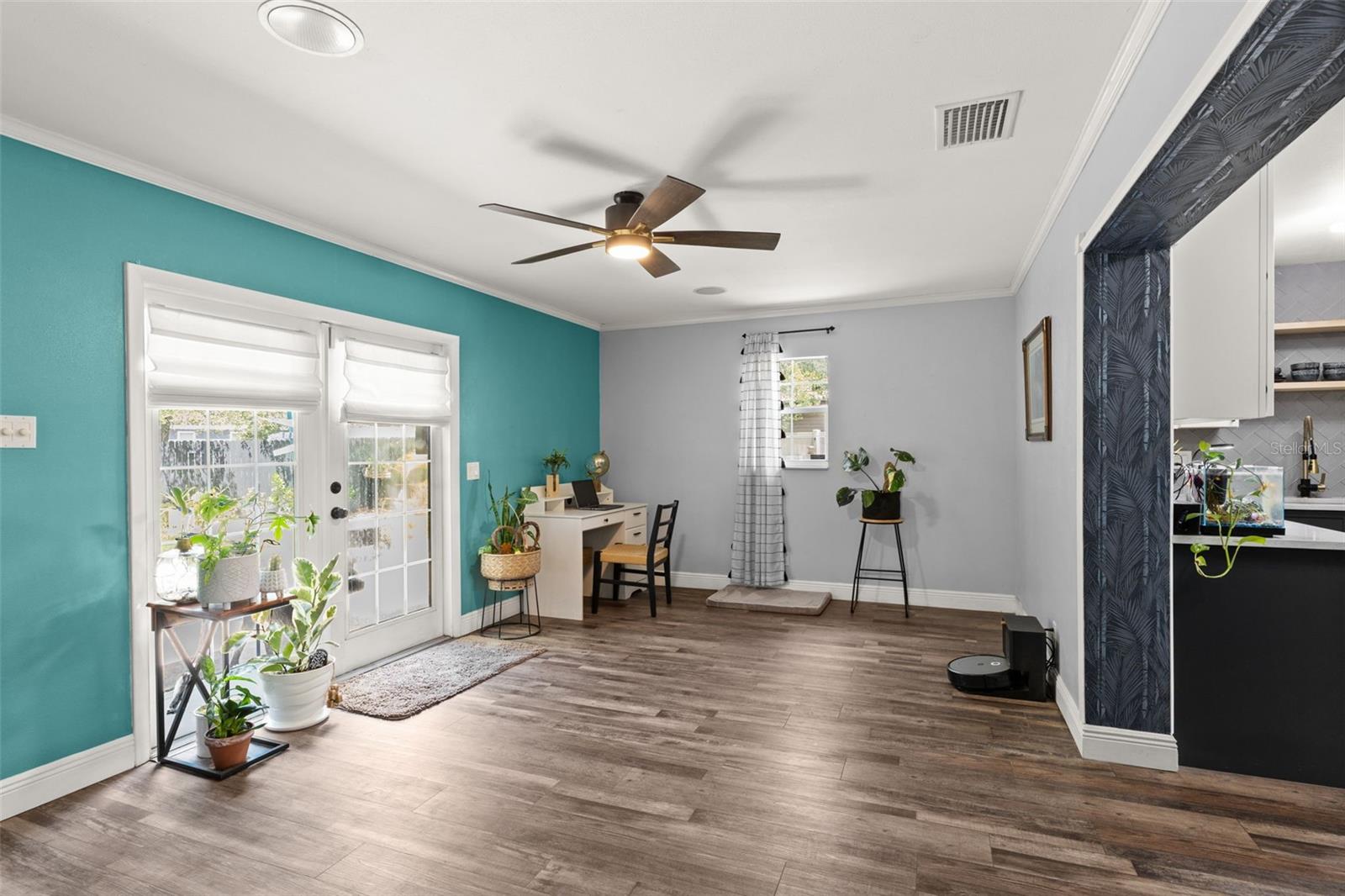 GOLDEN ESTATES - Residential