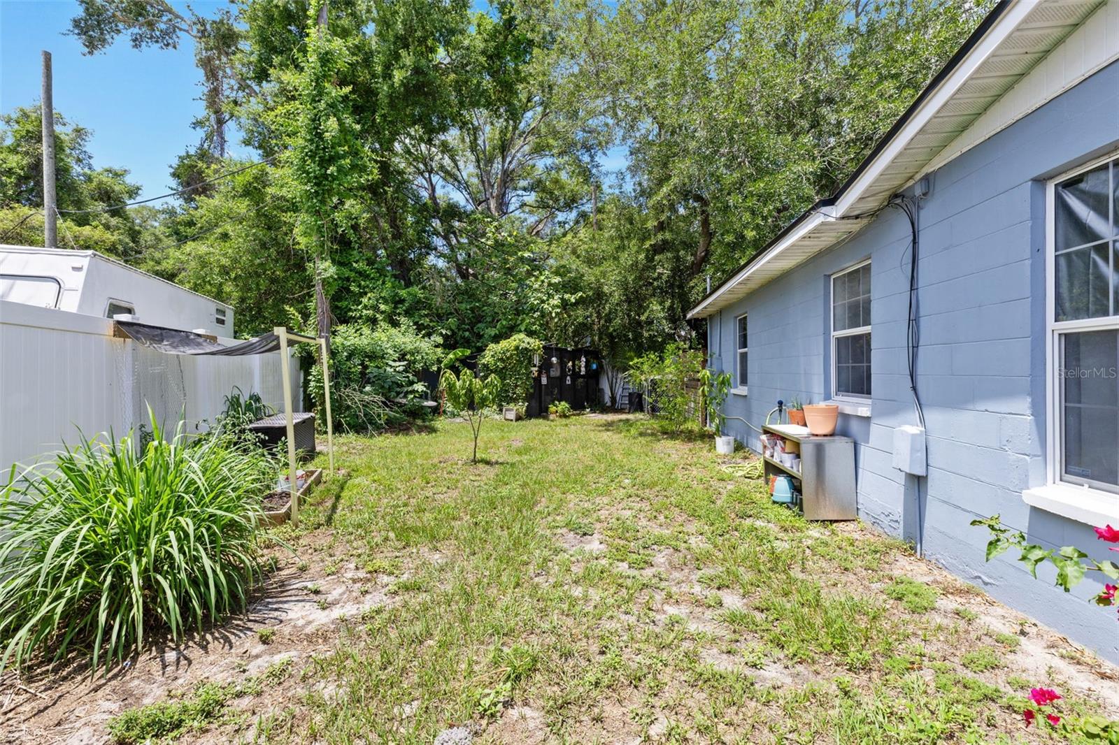 GOLDEN ESTATES - Residential