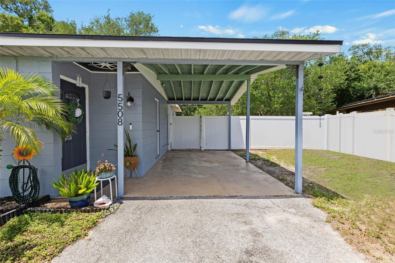 GOLDEN ESTATES - Residential
