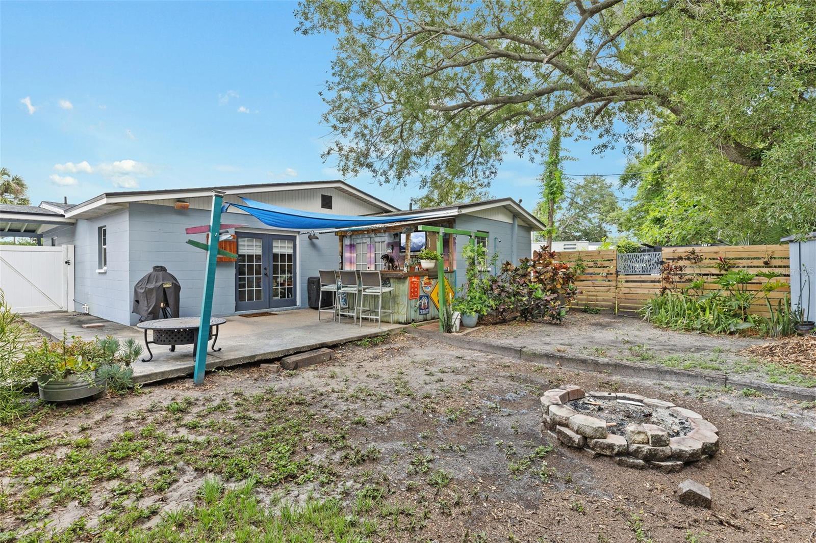 GOLDEN ESTATES - Residential