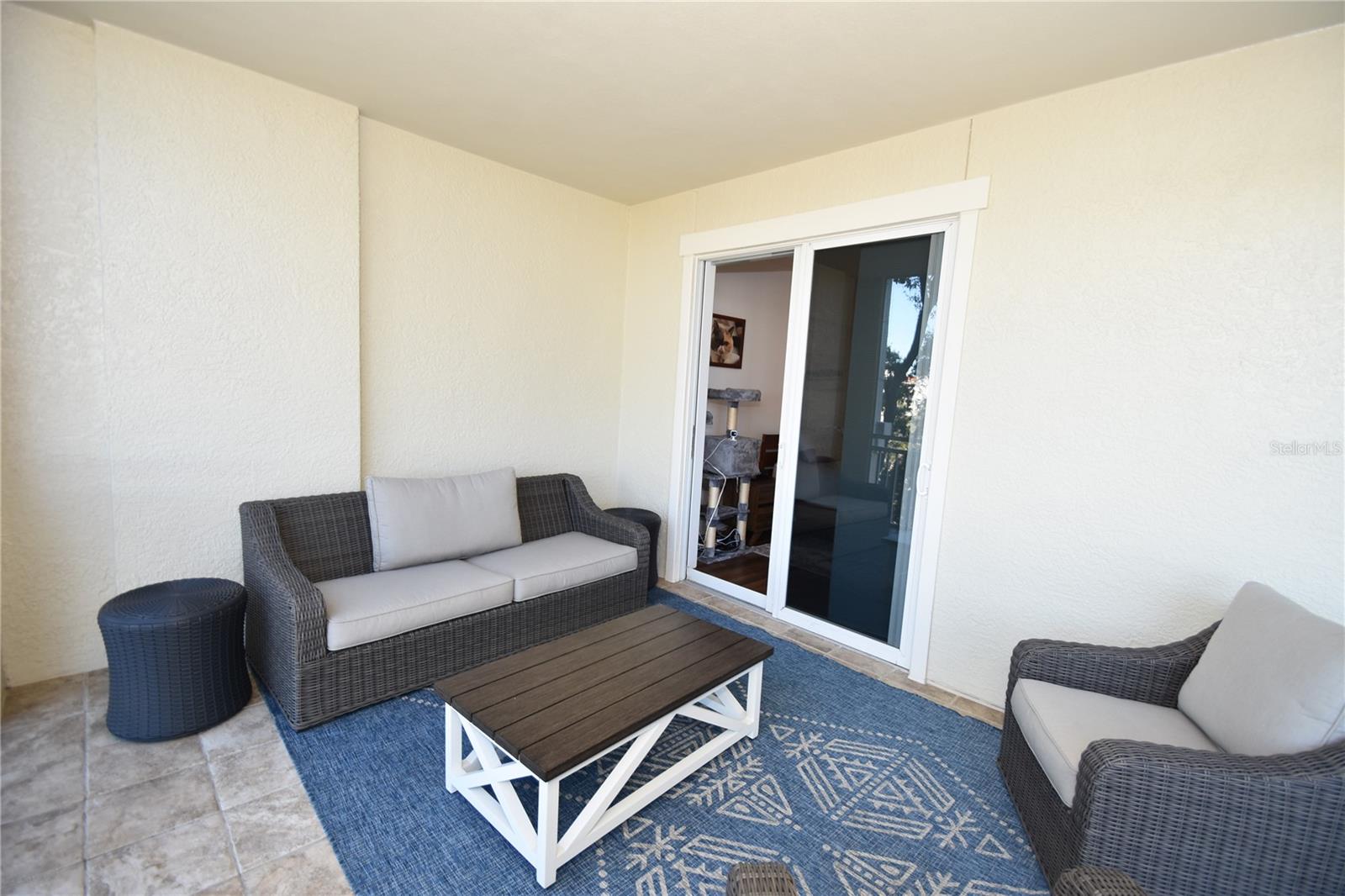 PALM COAST RESORT - Residential Lease