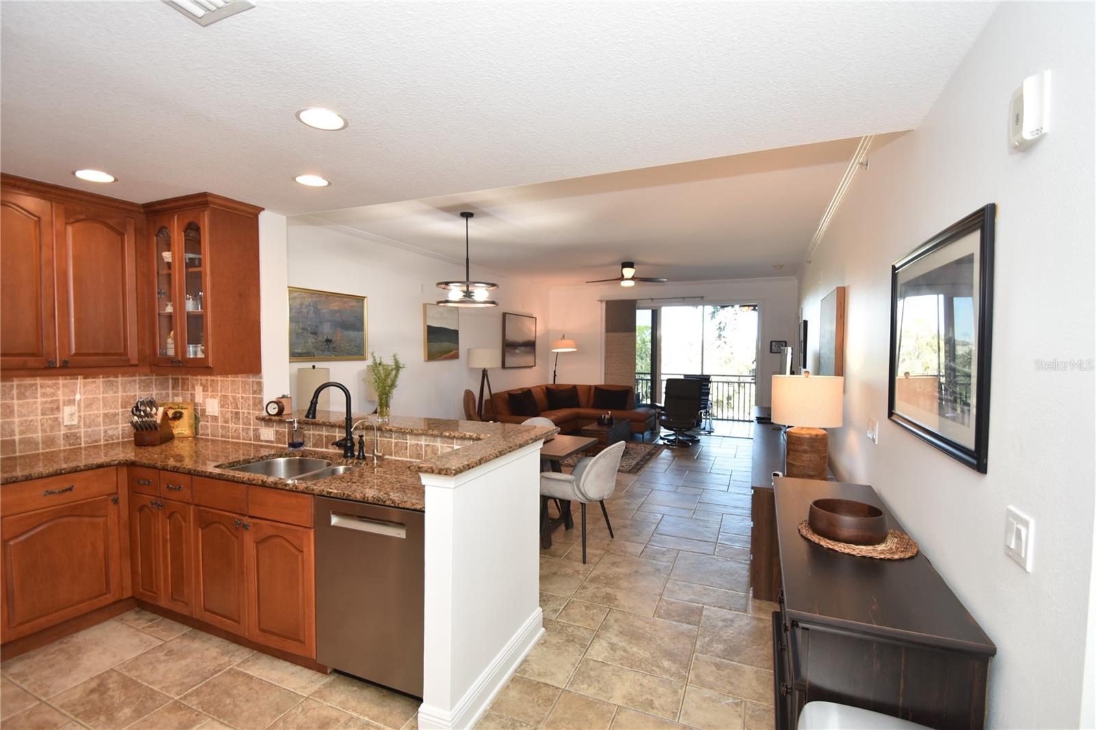 PALM COAST RESORT - Residential Lease