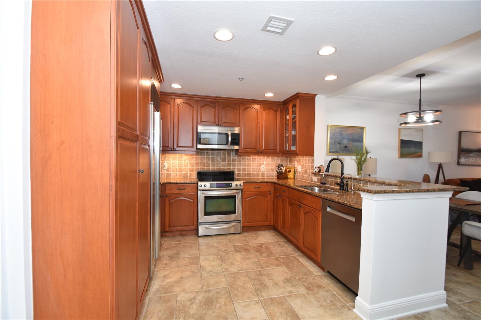 PALM COAST RESORT - Residential Lease